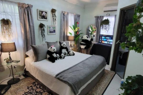 The FUN House- 3 bedrooms, pool table & LOTs more